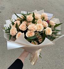 Букет Кремовые розы Латте в Старолеушковской