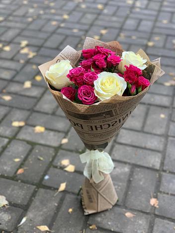 Букет цветов из: Розы в Старолеушковской